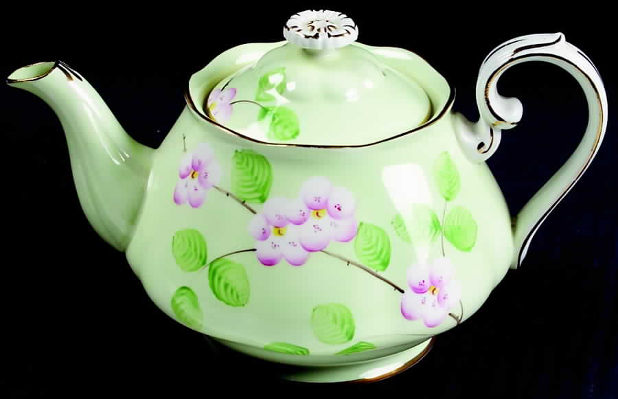 Evangeline Small Teapot & Lid by Royal Albert-1