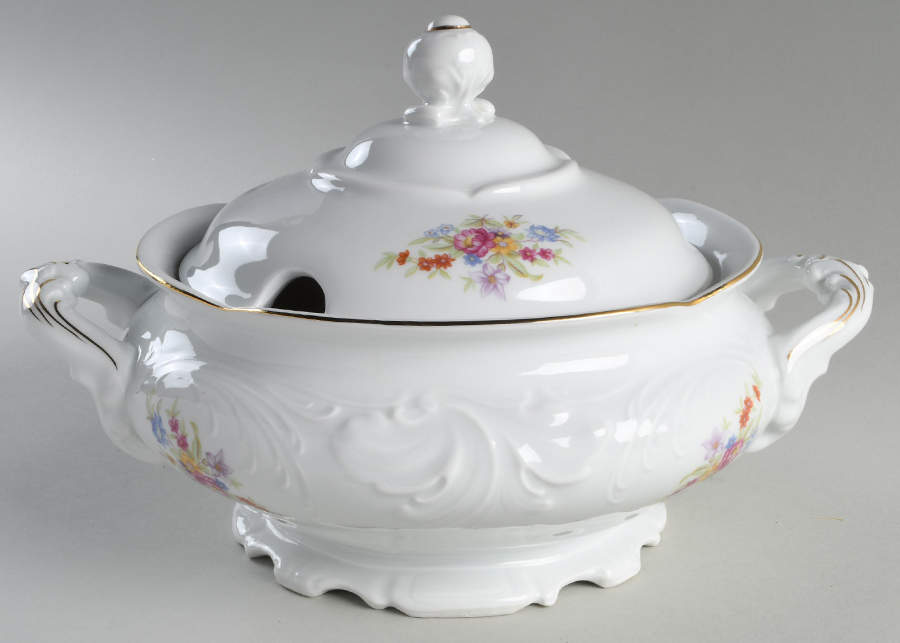RKT1 Tureen &  Lid by Royal Kent (Poland)-1
