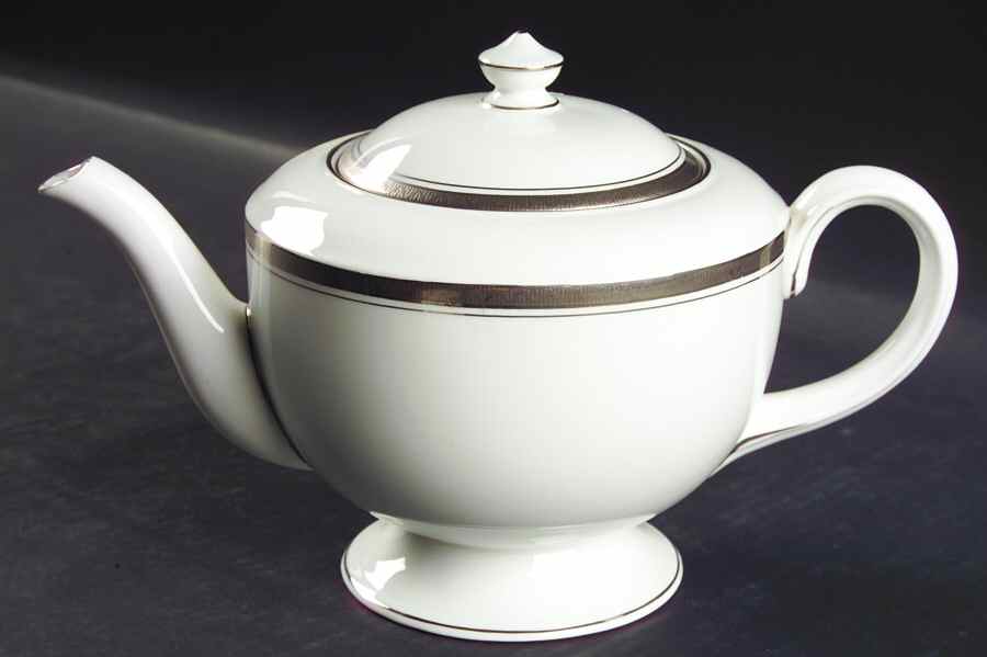 Baroness Platinum Teapot & Lid by Royal Worcester-1