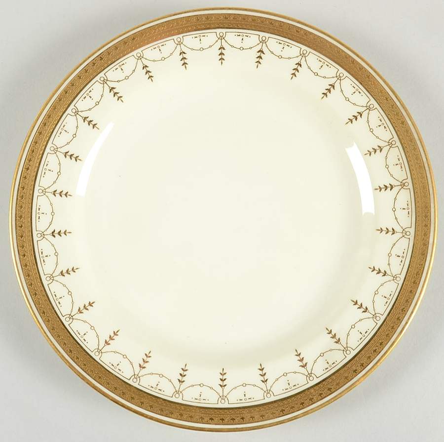 6146 Luncheon Plate by Royal Cauldon-1
