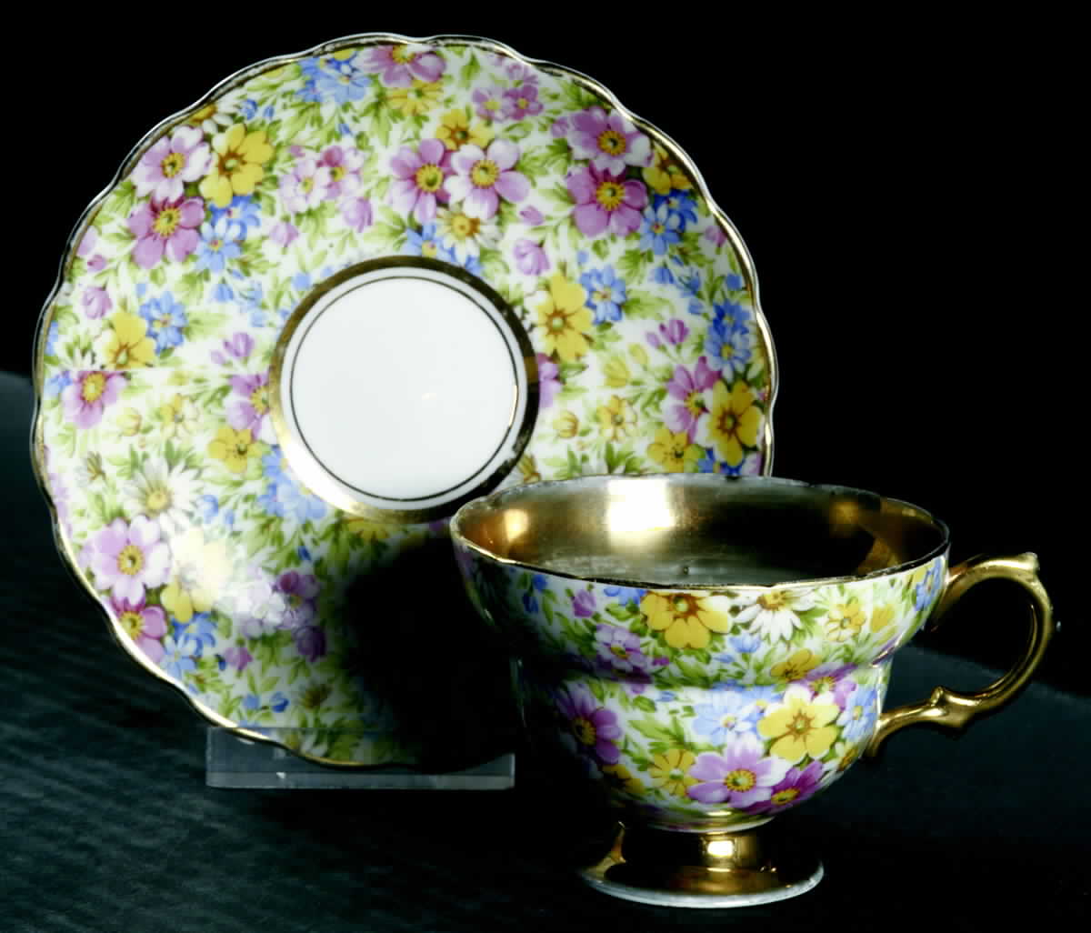 5005 Footed Cup & Saucer Set by Rosina-Queens-1