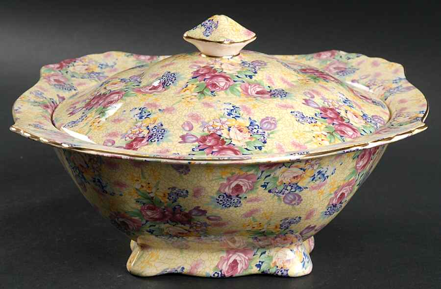 Welbeck (Earthenware, Intro 1995) Square Covered Vegetable by Royal Winton-1