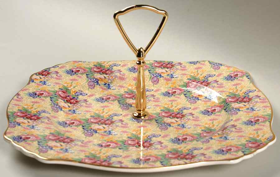 Welbeck (Earthenware, Intro 1995) Round Serving Plate with Handle (DP) by Royal Winton-1