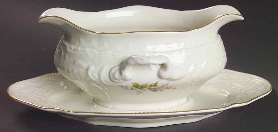 R638 Gravy Boat with Attached Underplate by Rosenthal - Continental-1
