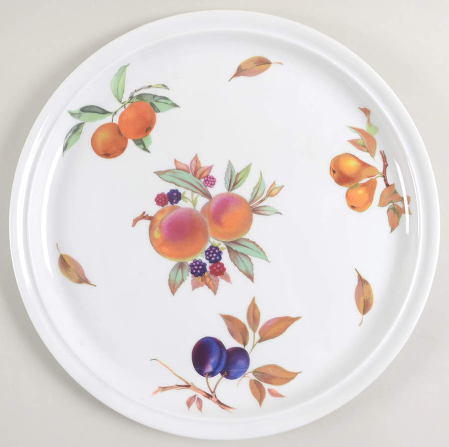 Evesham 'M' Pizza Plate by Royal Worcester-1