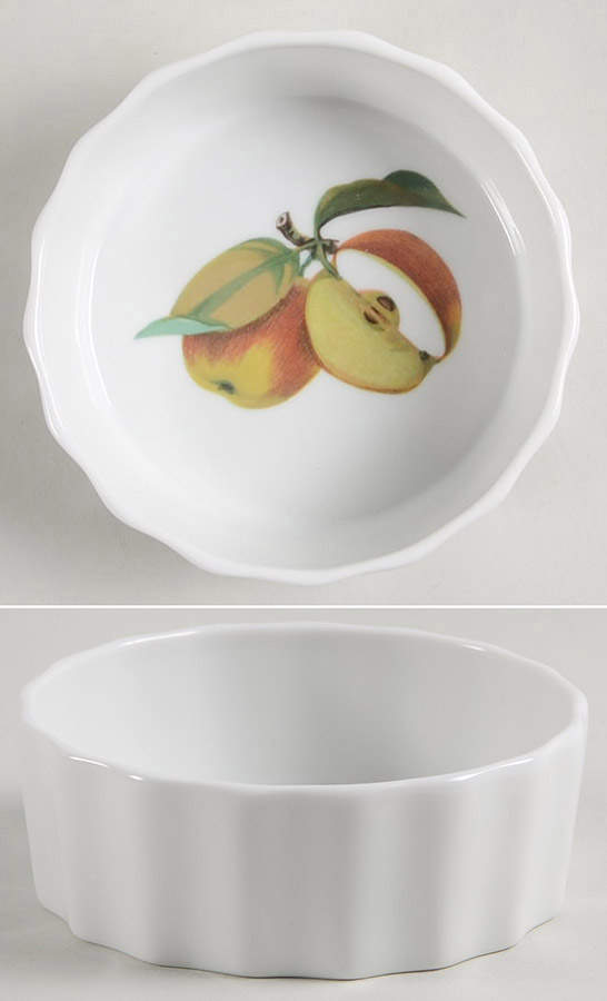 Evesham 'M' Individual Souffle by Royal Worcester-1