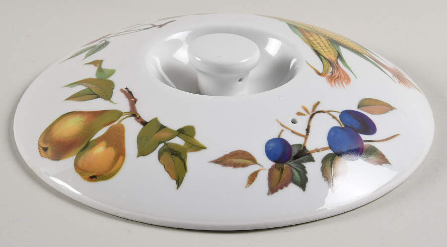 Evesham 'M' Lid for 8" Round Entree Dish by Royal Worcester-1