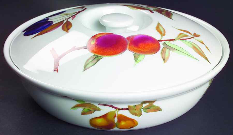 Evesham 'M' Large Round Entree Dish & Lid by Royal Worcester-1