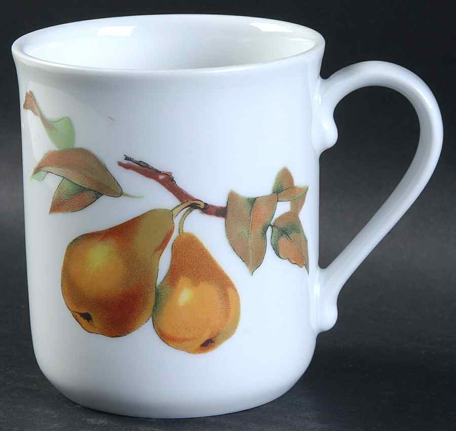 Evesham 'M' Mug by Royal Worcester-1