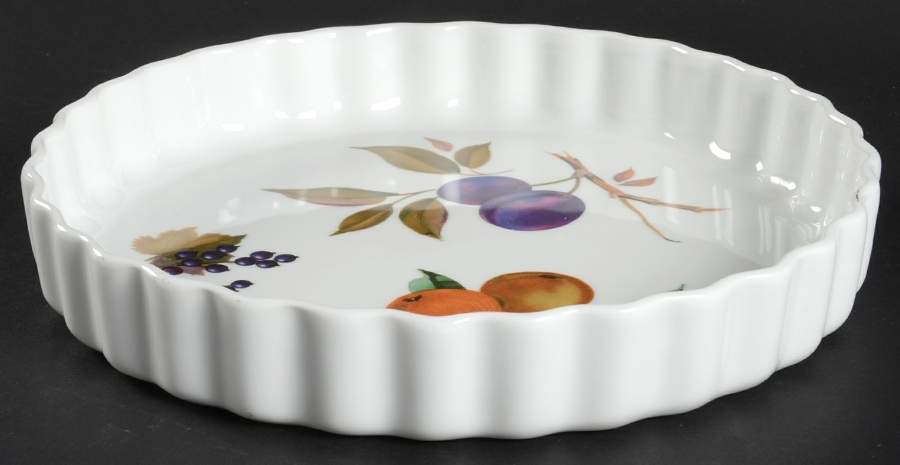 Evesham 'M' 9" Quiche by Royal Worcester-1