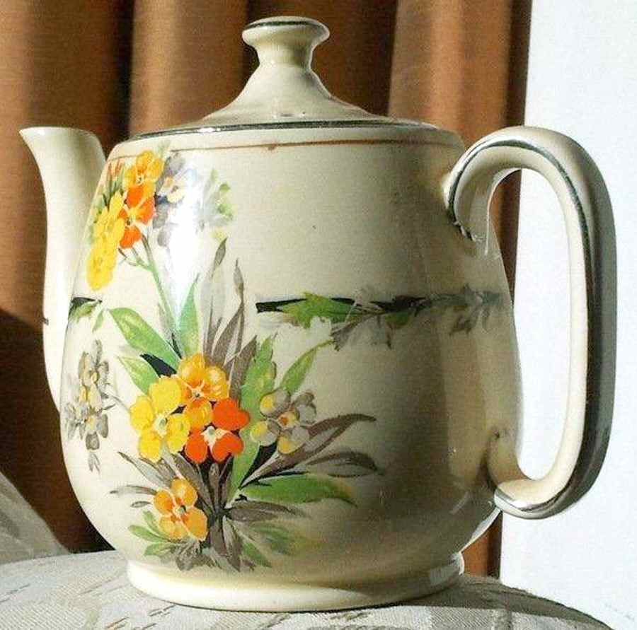 Palais Royal Individual Breakfast Set Teapot & Lid by Royal Winton-1