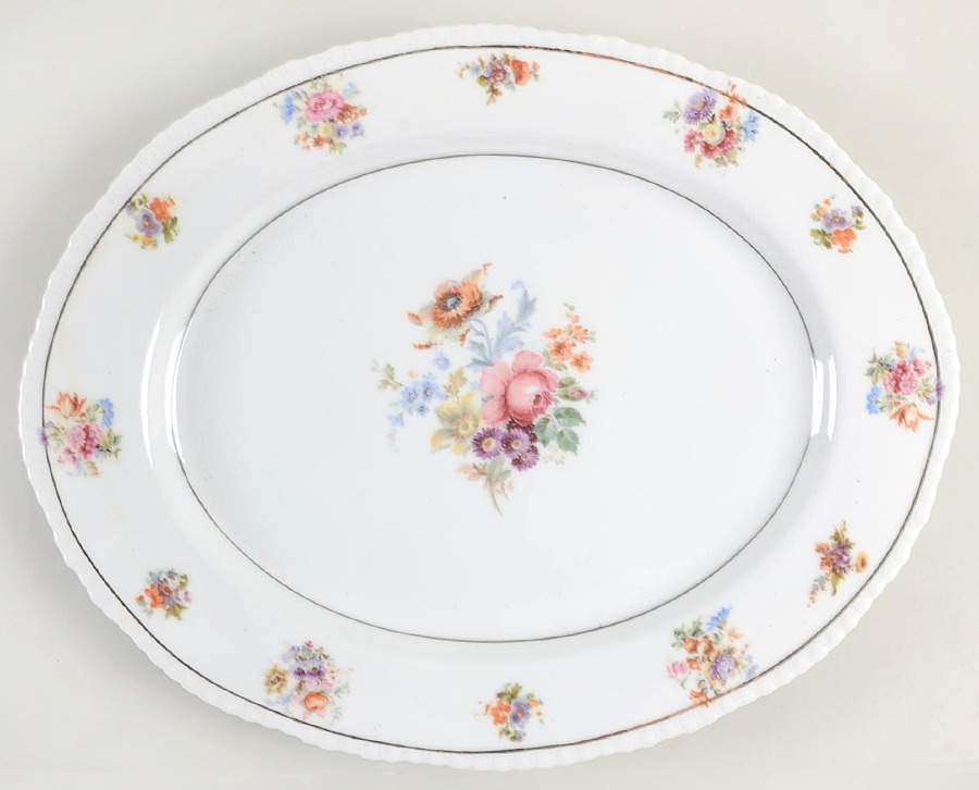 ROB177 15" Oval Serving Platter by Royal Bayreuth-1