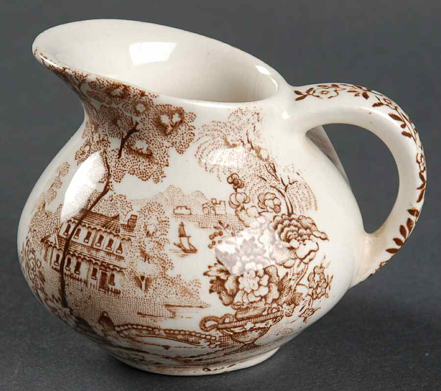 Tonquin Brown Mini Creamer by Royal Crownford-1