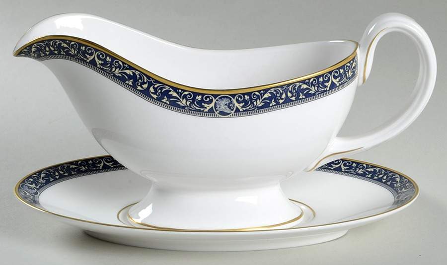 Renaissance Gravy Boat & Underplate by Royal Worcester-1