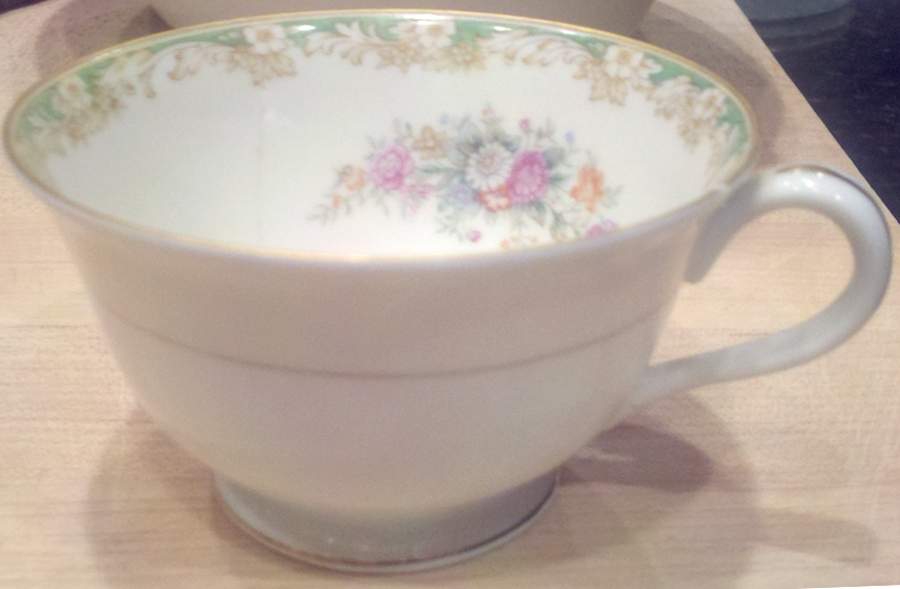 N1915 Footed Cup by Noritake-1