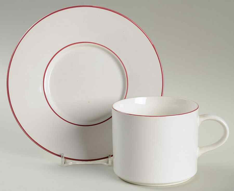 Concentrics Burgundy Flat Cup & Saucer Set by Ranmaru-1