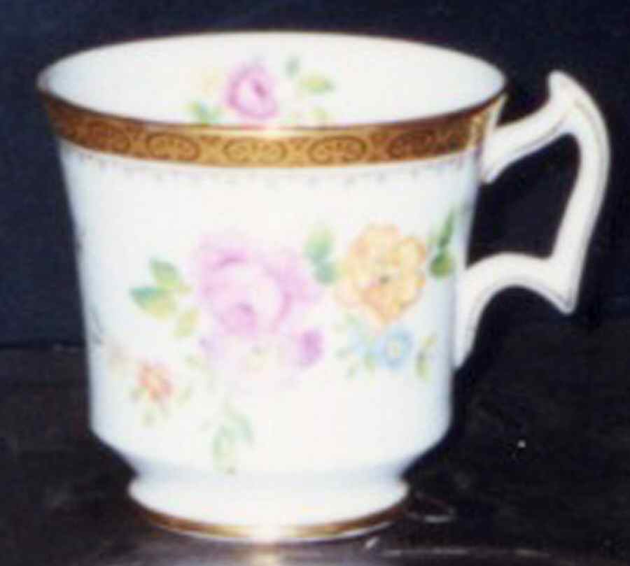 4959a Footed Cup by Royal Chelsea-1