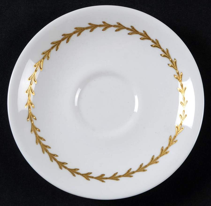 ROA47 Saucer by Royal Albert-1