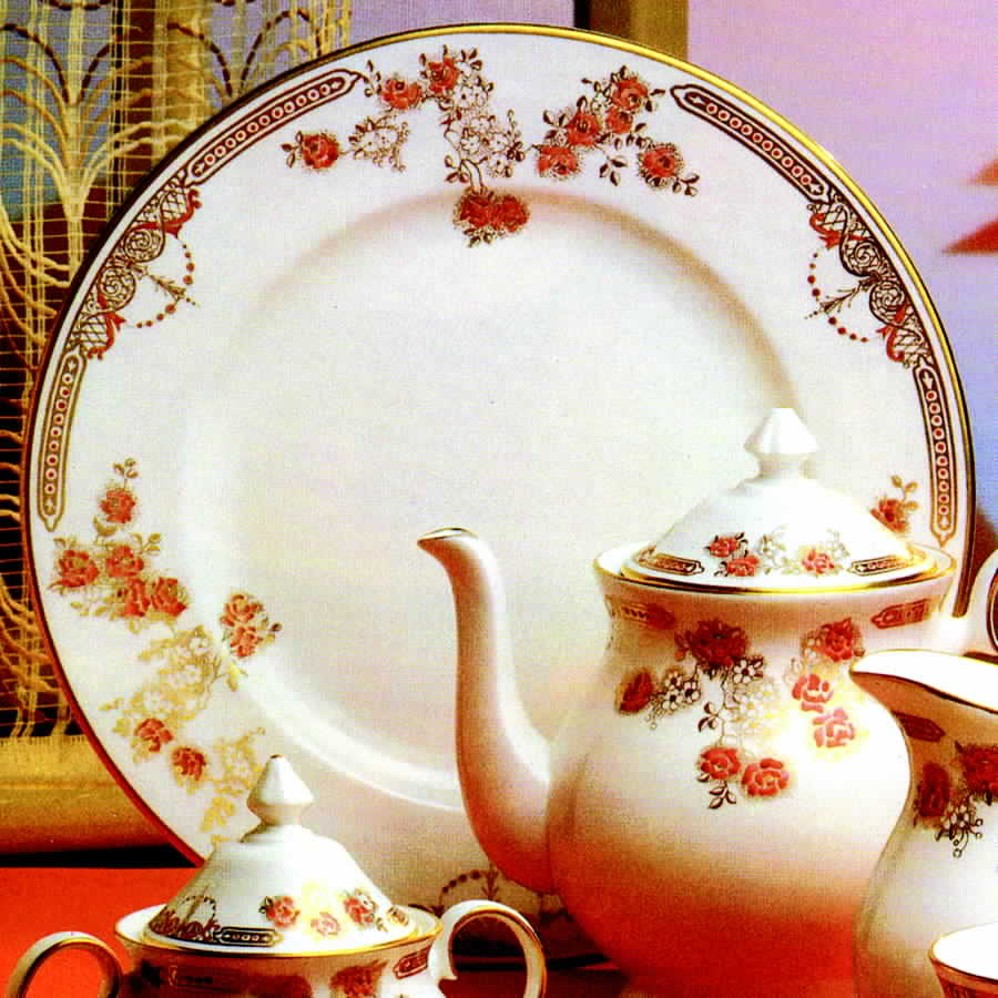 Coral Mist Dinner Plate by Royal Grafton-1