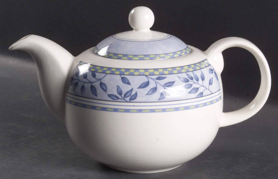 Rivoli Teapot & Lid by Royal Doulton-1