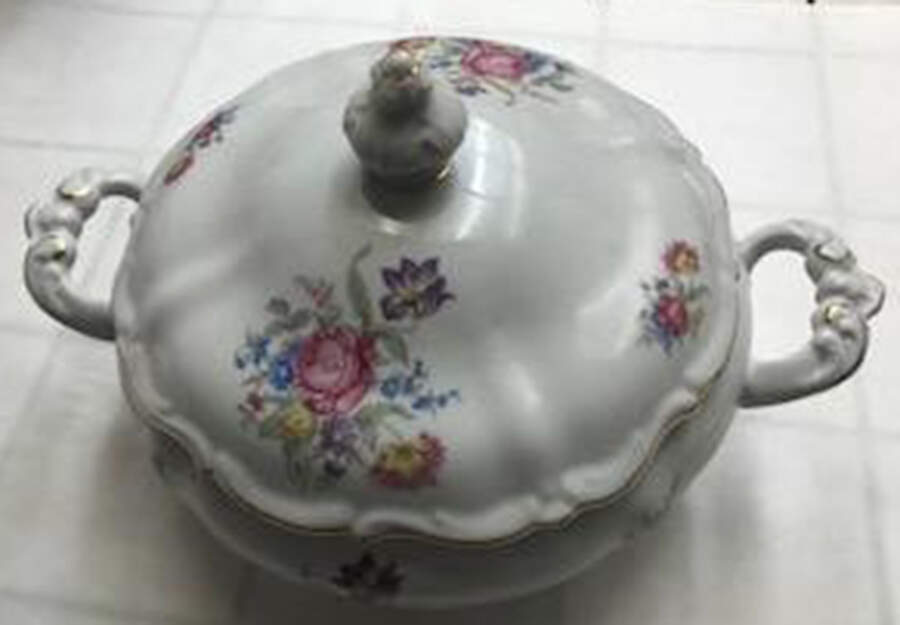 Garden Flower 9" Round Vegetable Bowl by Royal Heidelberg-1