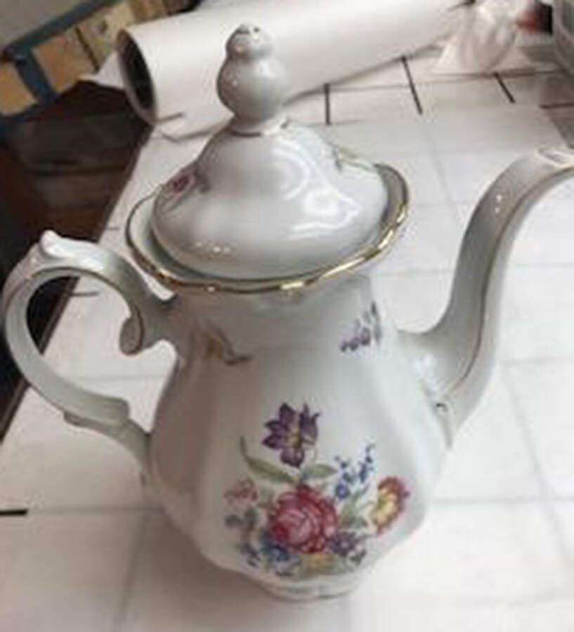Garden Flower Coffee Pot & Lid by Royal Heidelberg-1