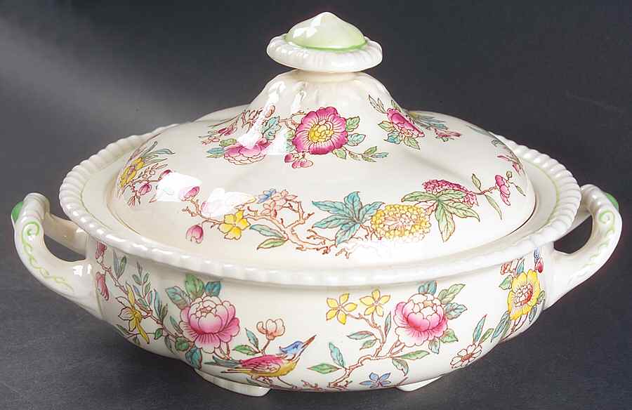 Ito Round Covered Vegetable by Royal Doulton-1