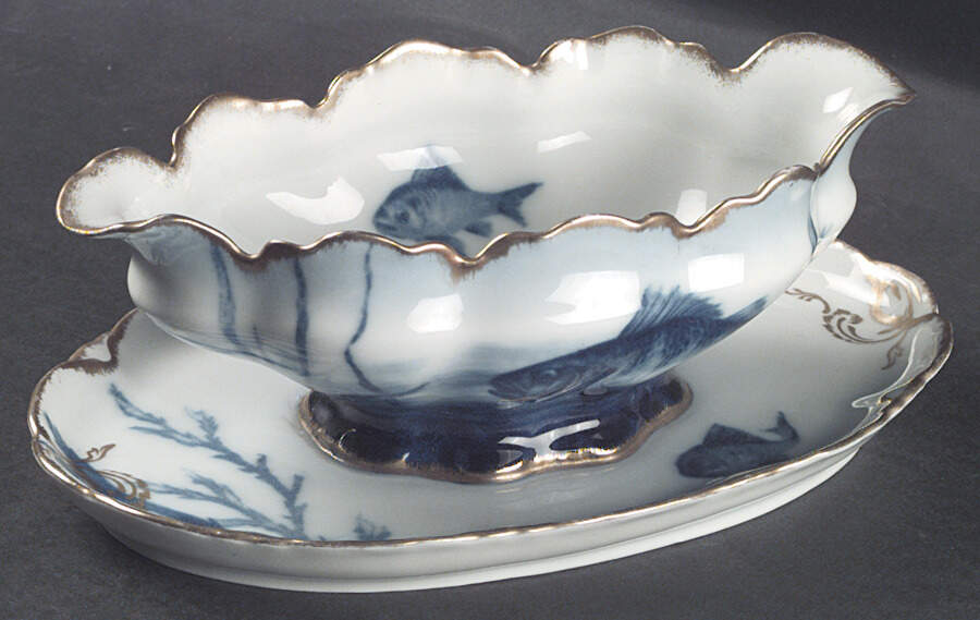 1307-1168 Gravy Boat with Attached Underplate by Rosenthal - Continental-1