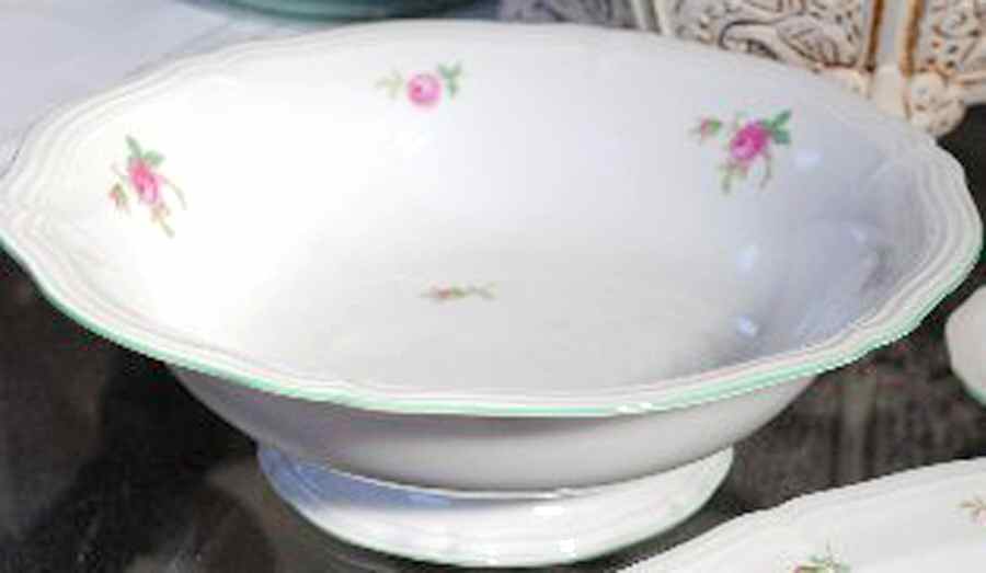 2820 (Chippendale, Green Trim) 9" Round Vegetable Bowl by Rosenthal - Continental-1