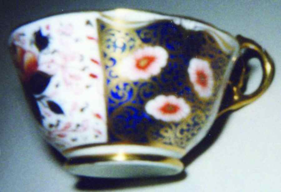 5196 Footed Cup by Royal Albert-1