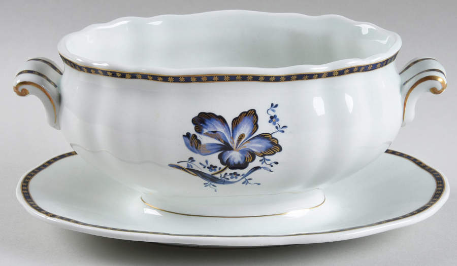 ROR6 Gravy Boat with Attached Underplate by Rorstrand-1