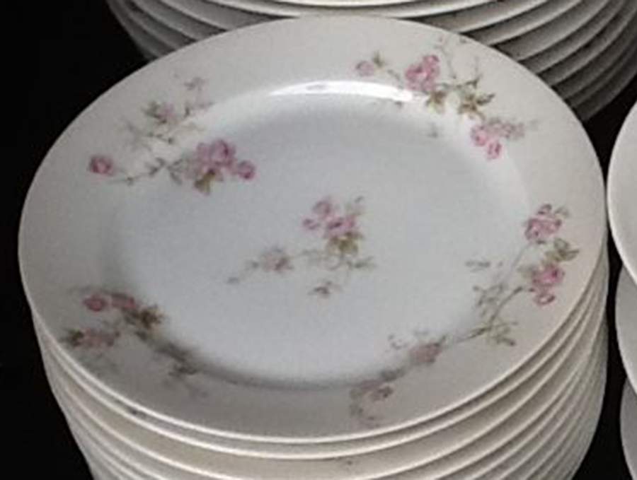 RDN47 Salad Plate by M Redon-1