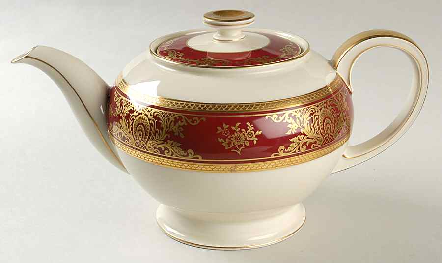R676 Teapot & Lid by Rosenthal - Continental-1