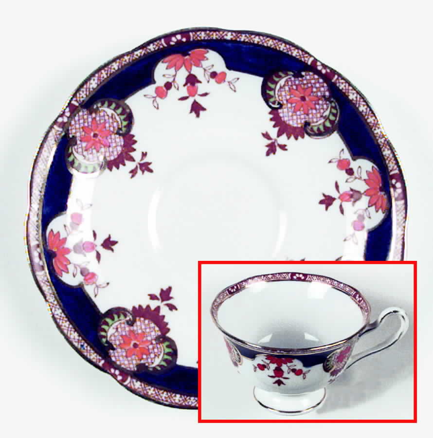 Wembley Footed Cup & Saucer Set by Royal Albert-1