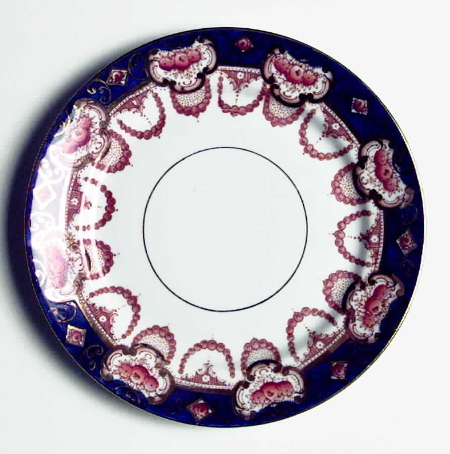 4250 Dessert/Pie Plate by Royal Albert-1