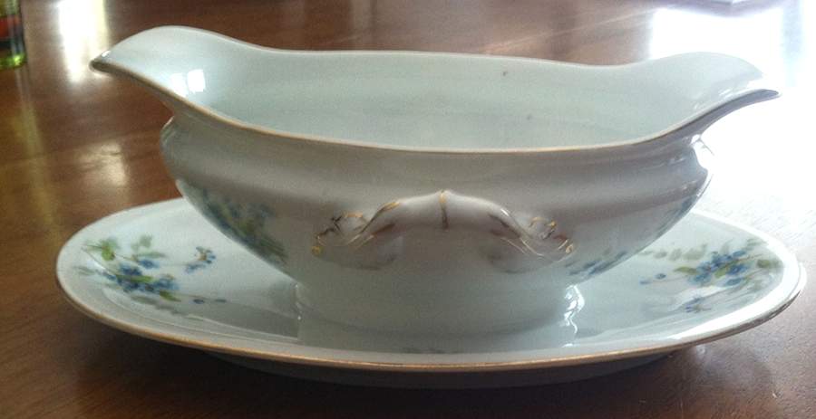RSC23 Gravy Boat with Attached Underplate by Royal Schwarzburg-1