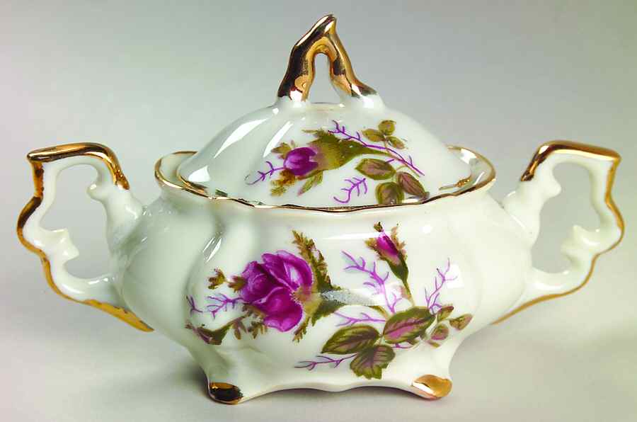 Moss Rose Mini Sugar Bowl & Lid by Royal Sealy-1