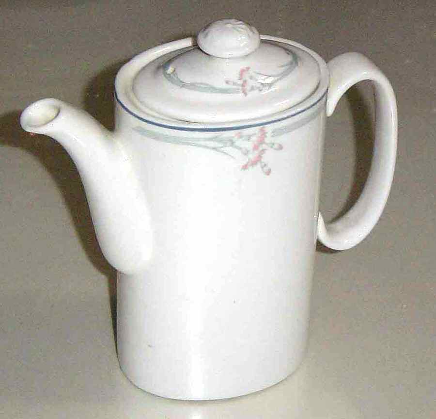 Carnation (Hotelware) Coffee Pot & Lid by Royal Doulton-1
