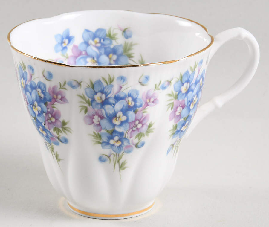 Dainty Dina Series Flat Cup by Royal Albert-1