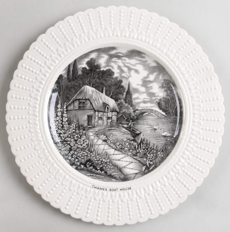 ROC71 Luncheon Plate by Royal Cauldon-1