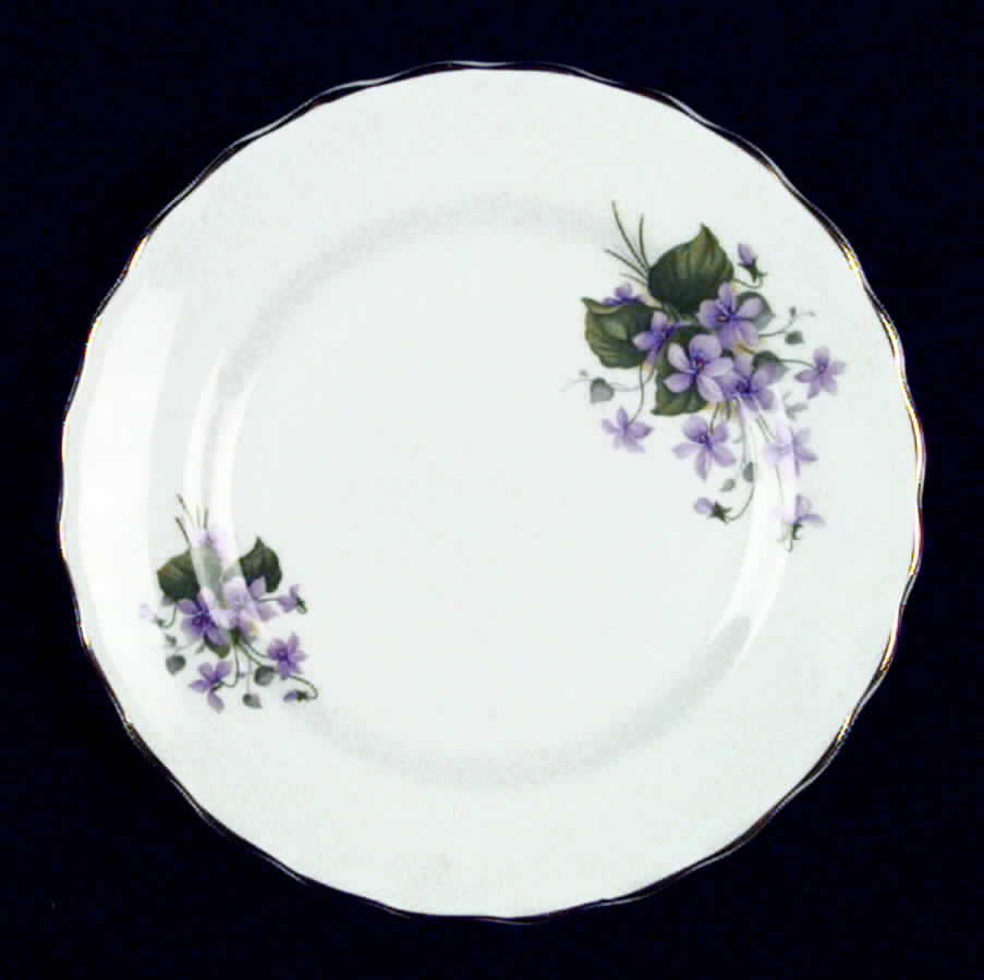 RIA22 Dessert/Pie Plate by Rosina-Queens-1