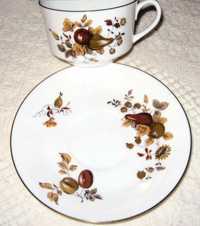 Golden Harvest (Smooth) Flat Cup & Saucer Set by Royal Worcester-1