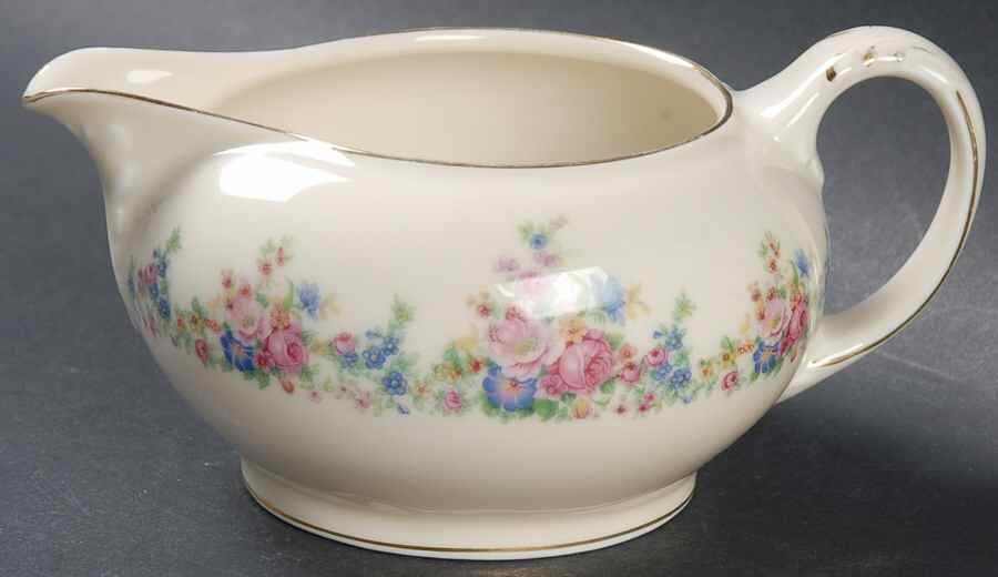 Roi66 Creamer by Royal Ivory (Czech, Germany)-1