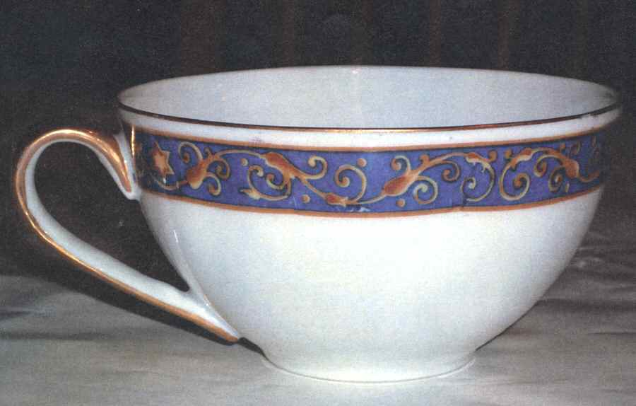 ROB190 Flat Cup by Royal Bayreuth-1