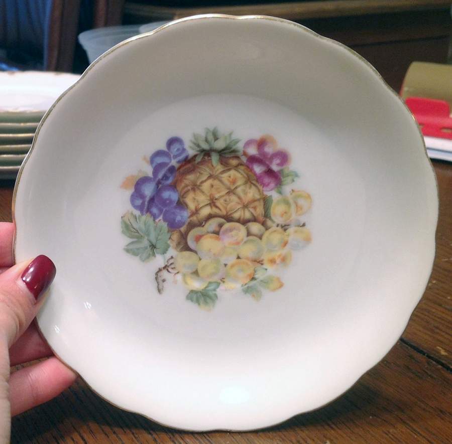 RYH2 Fruit/Dessert (Sauce) Bowl by Royal Halsey-1