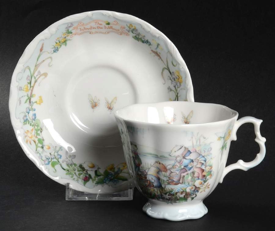 Wind In The Willows Footed Cup & Saucer Set by Royal Albert-1