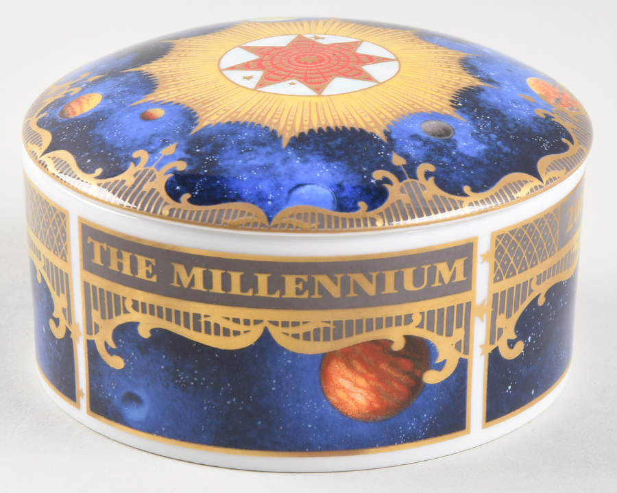 Millennium (Gold) Round Box & Lid by Royal Worcester-1