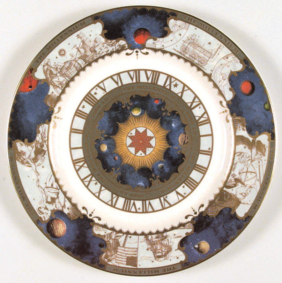 Millennium (Gold) 12" Chop Plate (Round Platter) by Royal Worcester-1