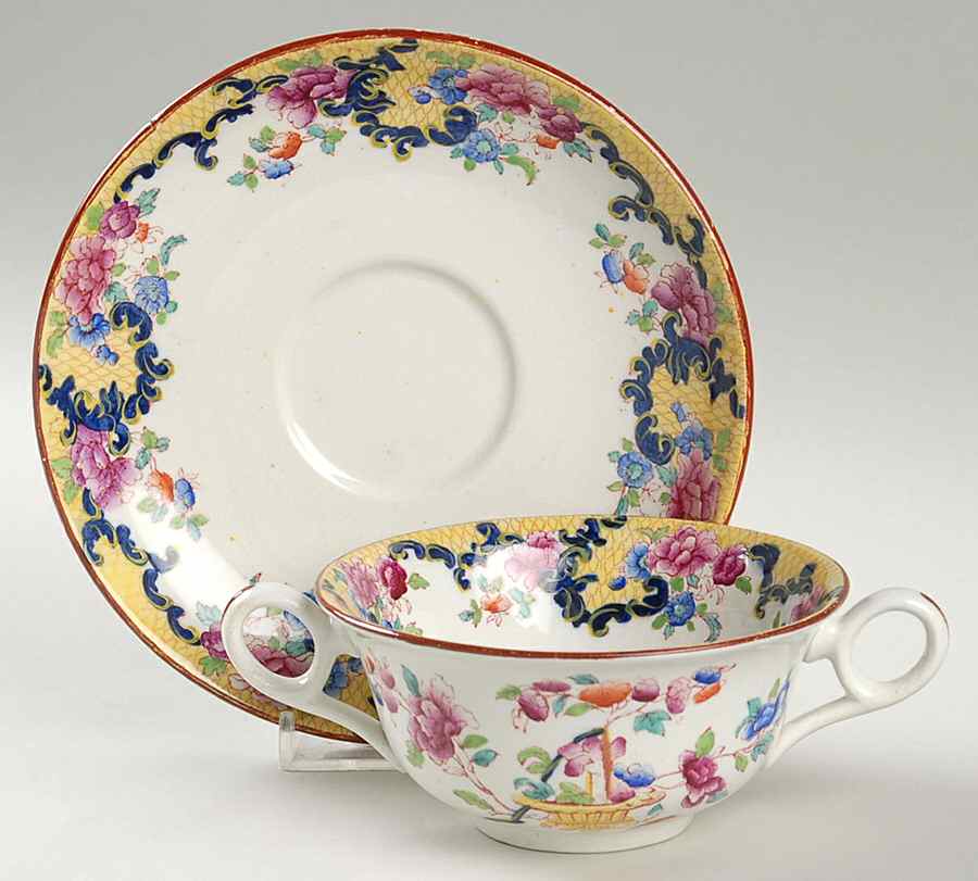 V2880 Flat Cream Soup Bowl & Saucer Set by Royal Cauldon-1