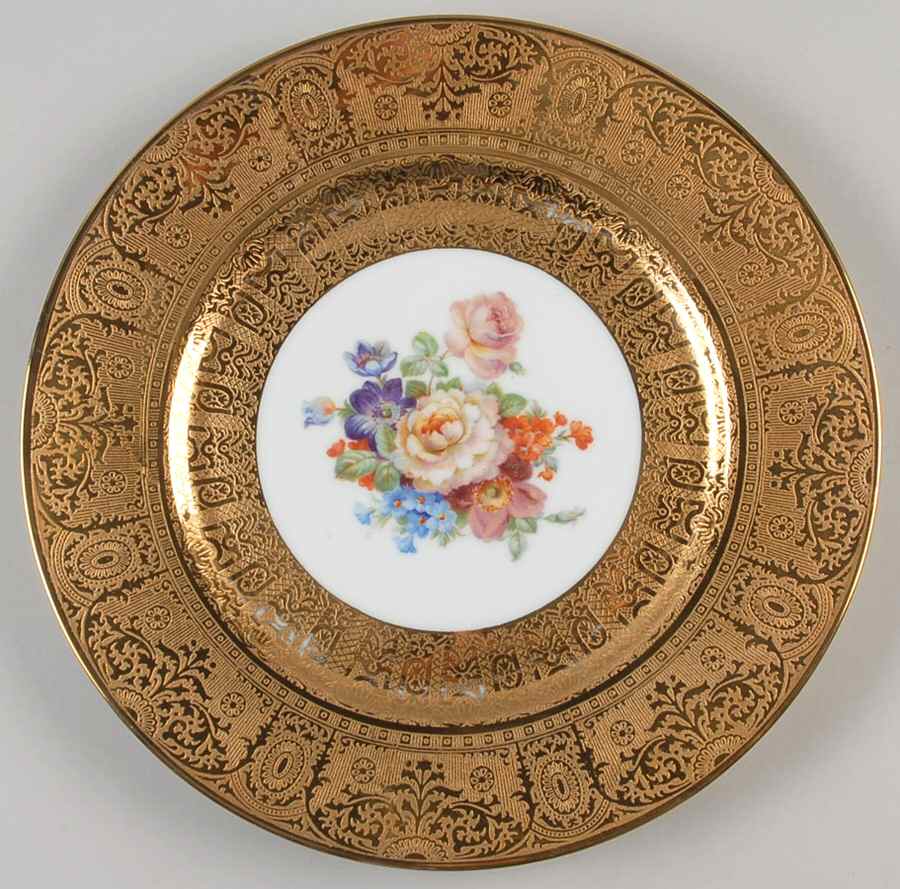 RYL98 Dinner Plate by Royal (USA)-1